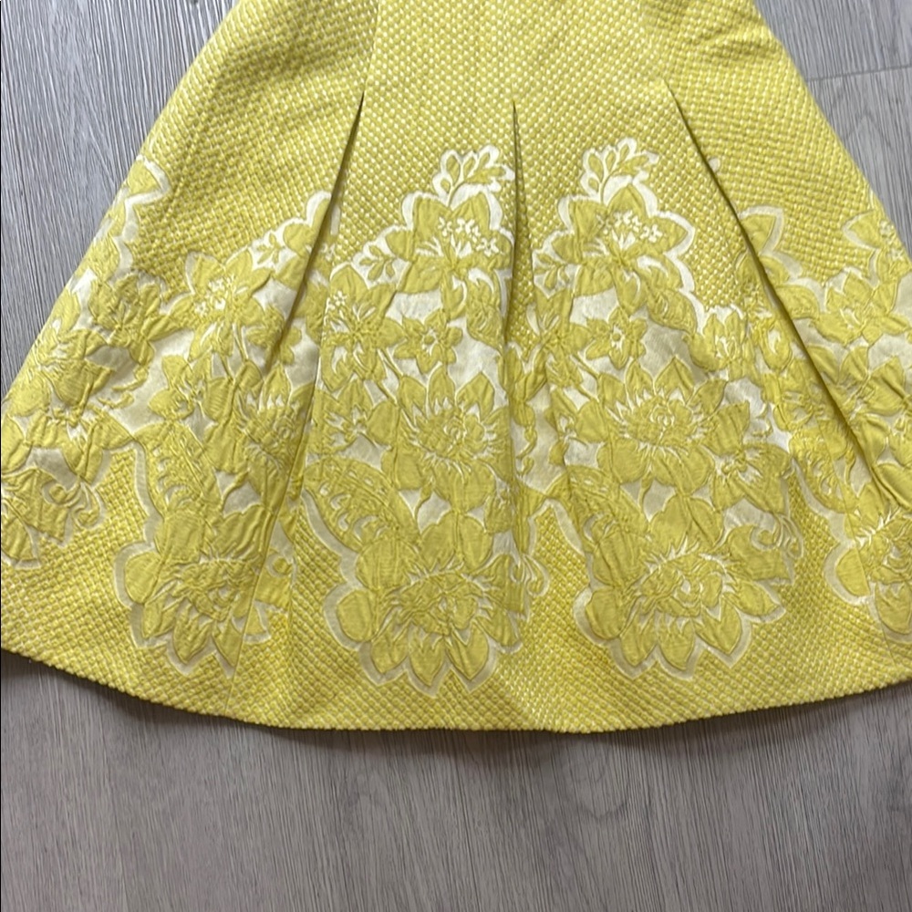 Karen Millen Yellow Embellished Pleated Mini Dress - Picture 4 of 7